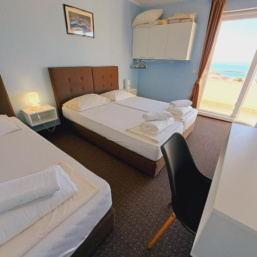 Apartments Vila Adrijana & Fitness Studio Wolf Baška Voda Extérieur photo